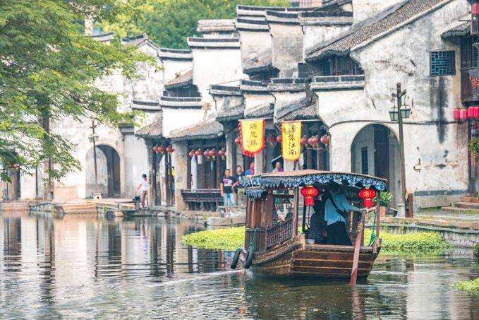 逃出昏暗的地下室2